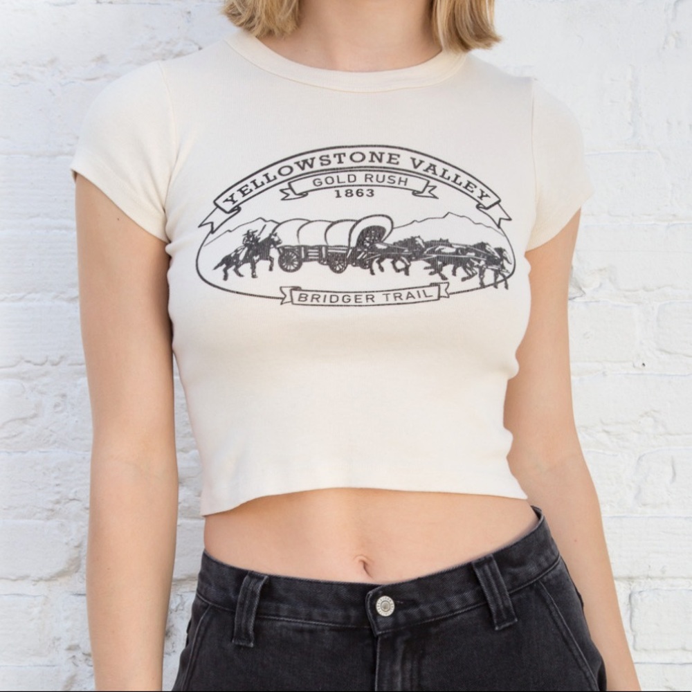 Brandy Melville Tee